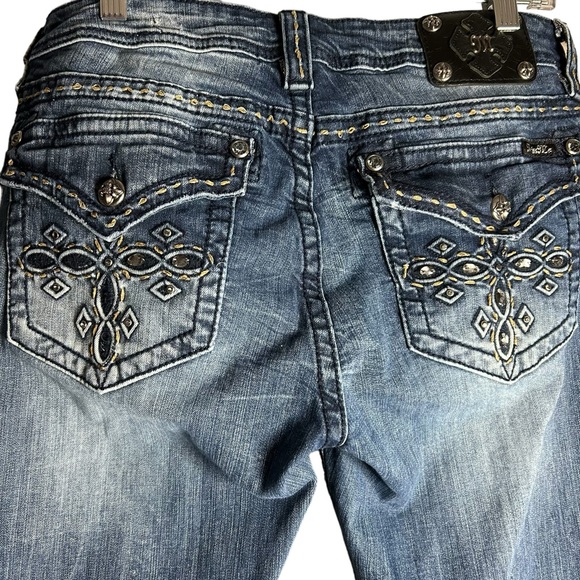 MISS ME WOMEN'S MEDIUM WASH MID RISE CROSS POCKET STRETCH BOOTCUT JEANS SZ 33 - Picture 7 of 16
